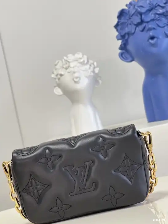 Affordable LOUIS BUBBLEGRAM WALLET ON VUITTON STRAP 0515